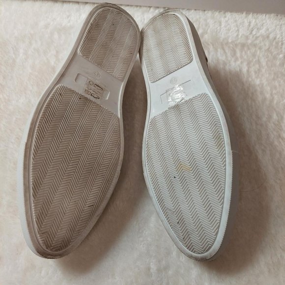 Chanii B. Zliks Gold Metallic Slip-On Sneakers - Size US 8 (Euro 39) - Picture 6 of 8